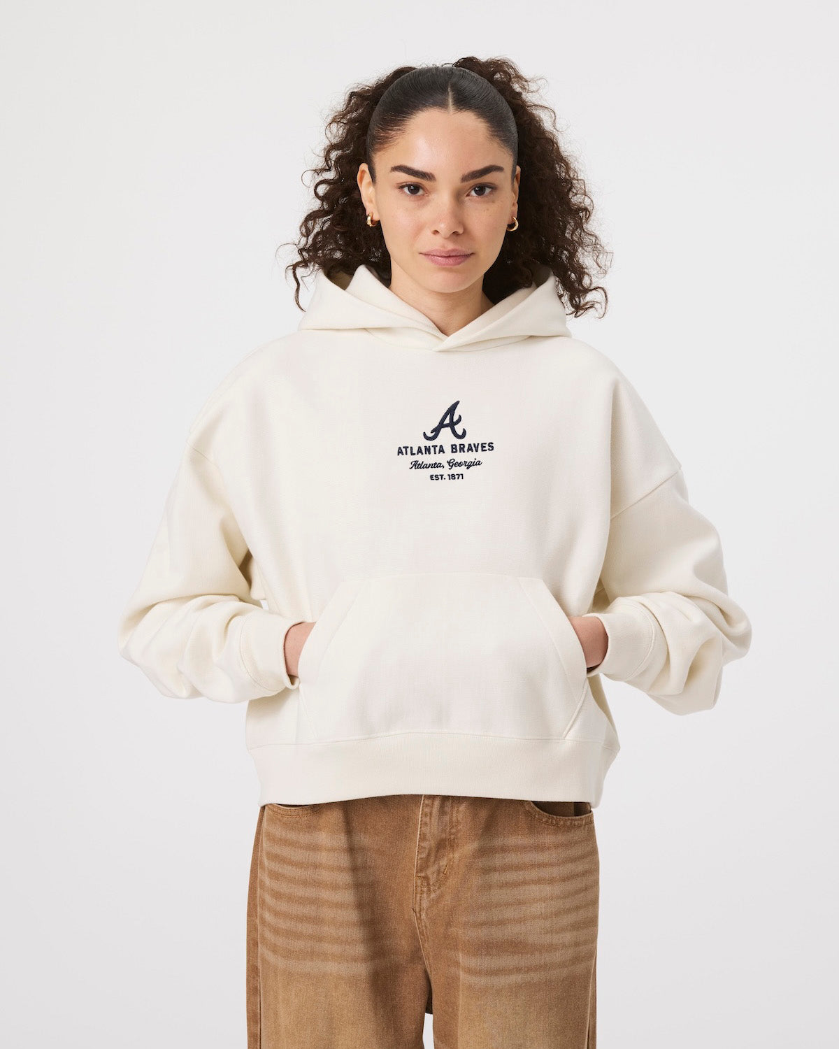 ATLANTA BRAVES ANDERSON '47 FOUNDATION HOOD WOMENS