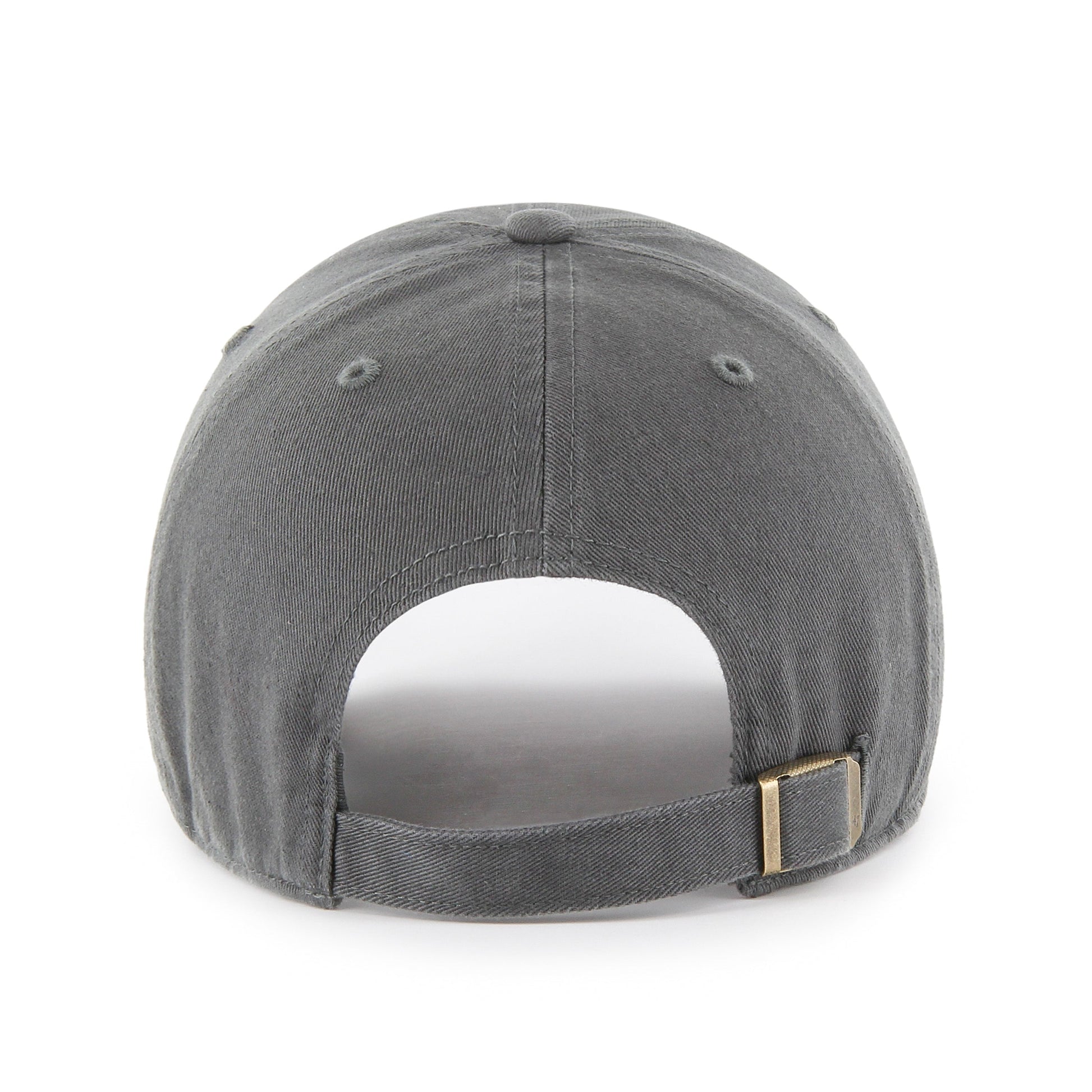DOBERMANN BASE RUNNER '47 CLEAN UP